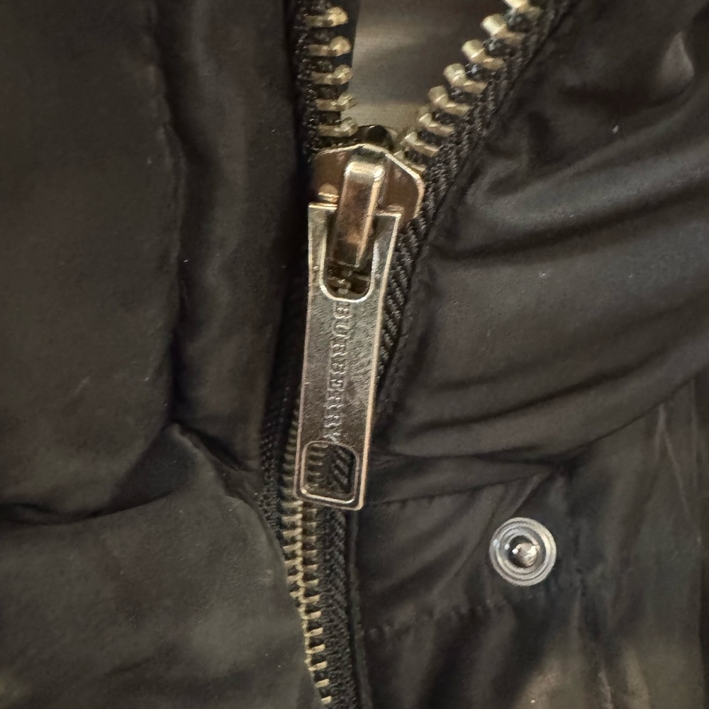 Authentic Burberry Coat with hood - Picture 8 of 15